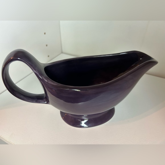 Pottery Barn Sausilito 14oz Plum Gravy Boat - Picture 2 of 10